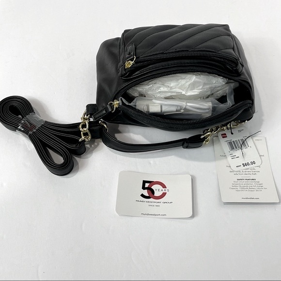 Mundi Connie Black Quilted Crossbody - Picture 7 of 12